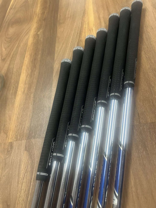 Used Srixon ZX5 - ZX4 Combo Iron Set (4-PW)